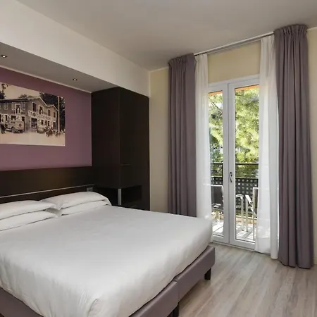 Vienna Hotel